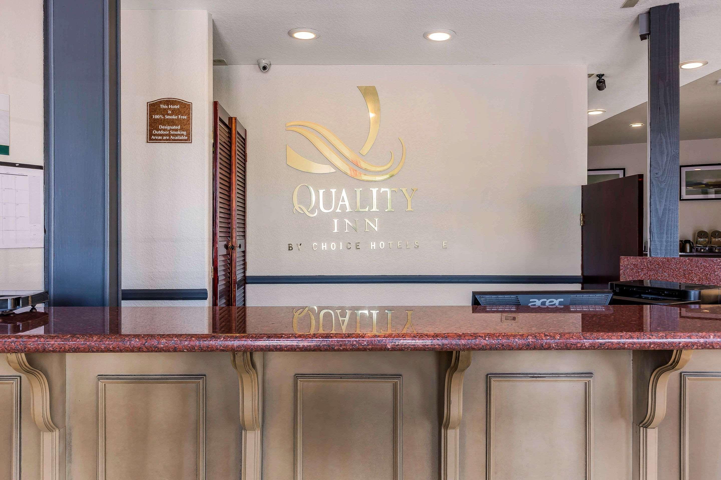 Quality Inn Fallbrook I-15 Bagian luar foto