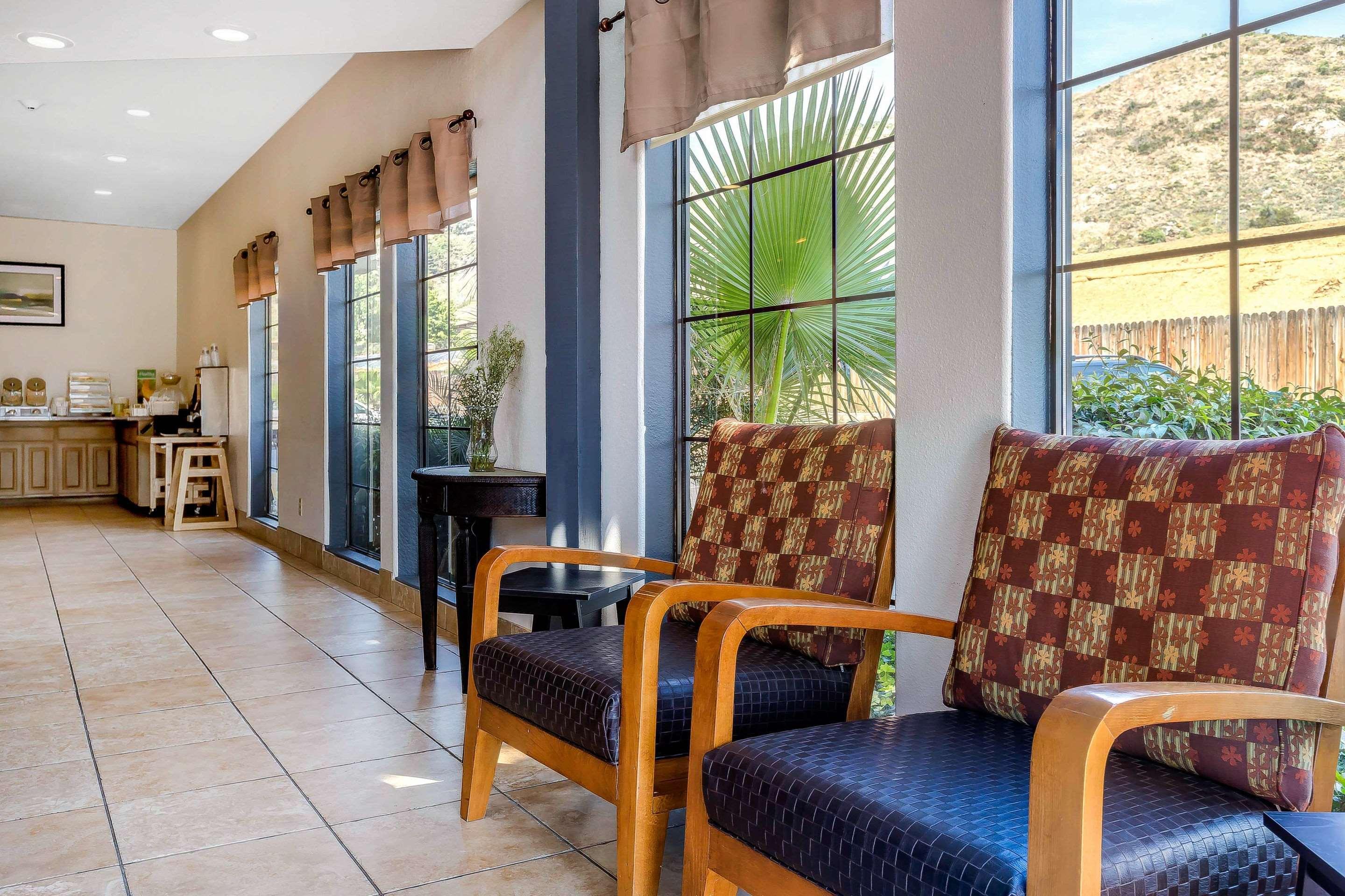 Quality Inn Fallbrook I-15 Bagian luar foto