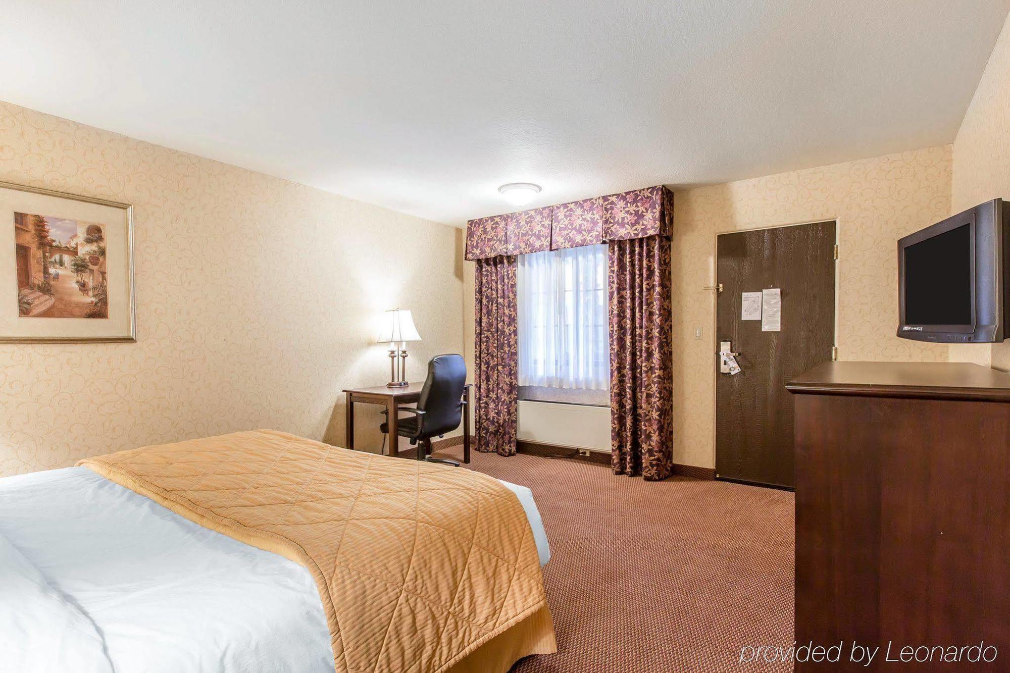 Quality Inn Fallbrook I-15 Bagian luar foto
