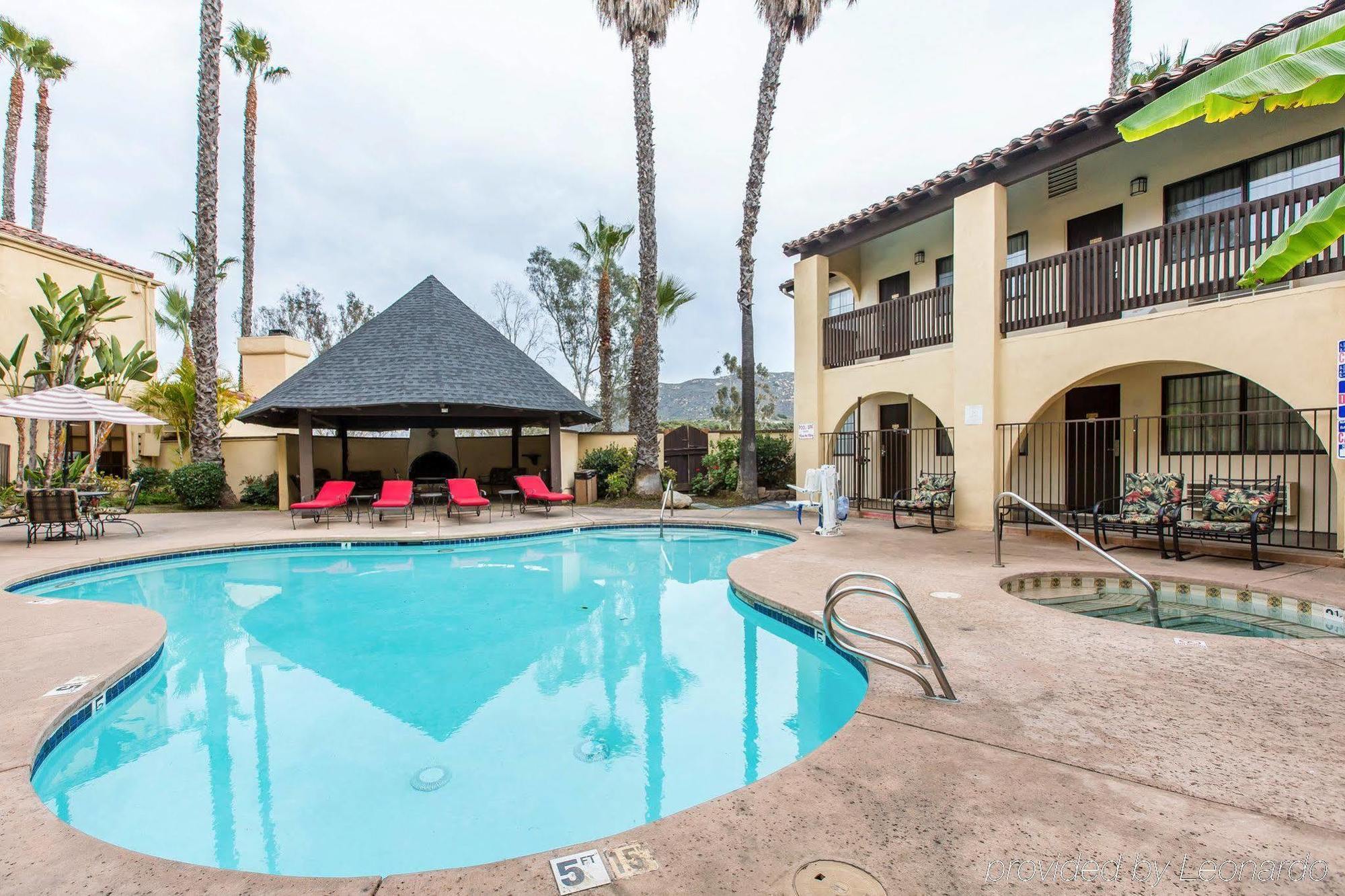 Quality Inn Fallbrook I-15 Bagian luar foto
